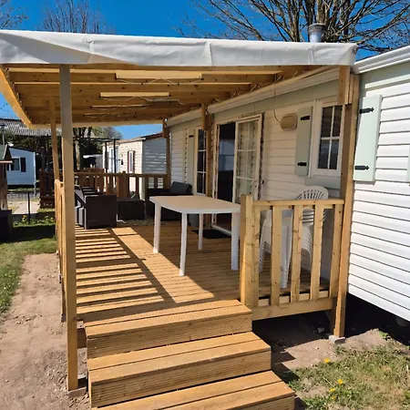 Camping Mobil-home Chez Loulou & Bibou ,camping Le Ptit Rio *
