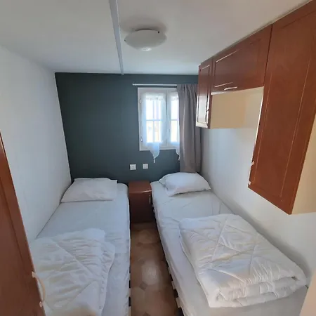 Mobil-home Chez Loulou & Bibou ,camping Le Ptit Rio Kemping